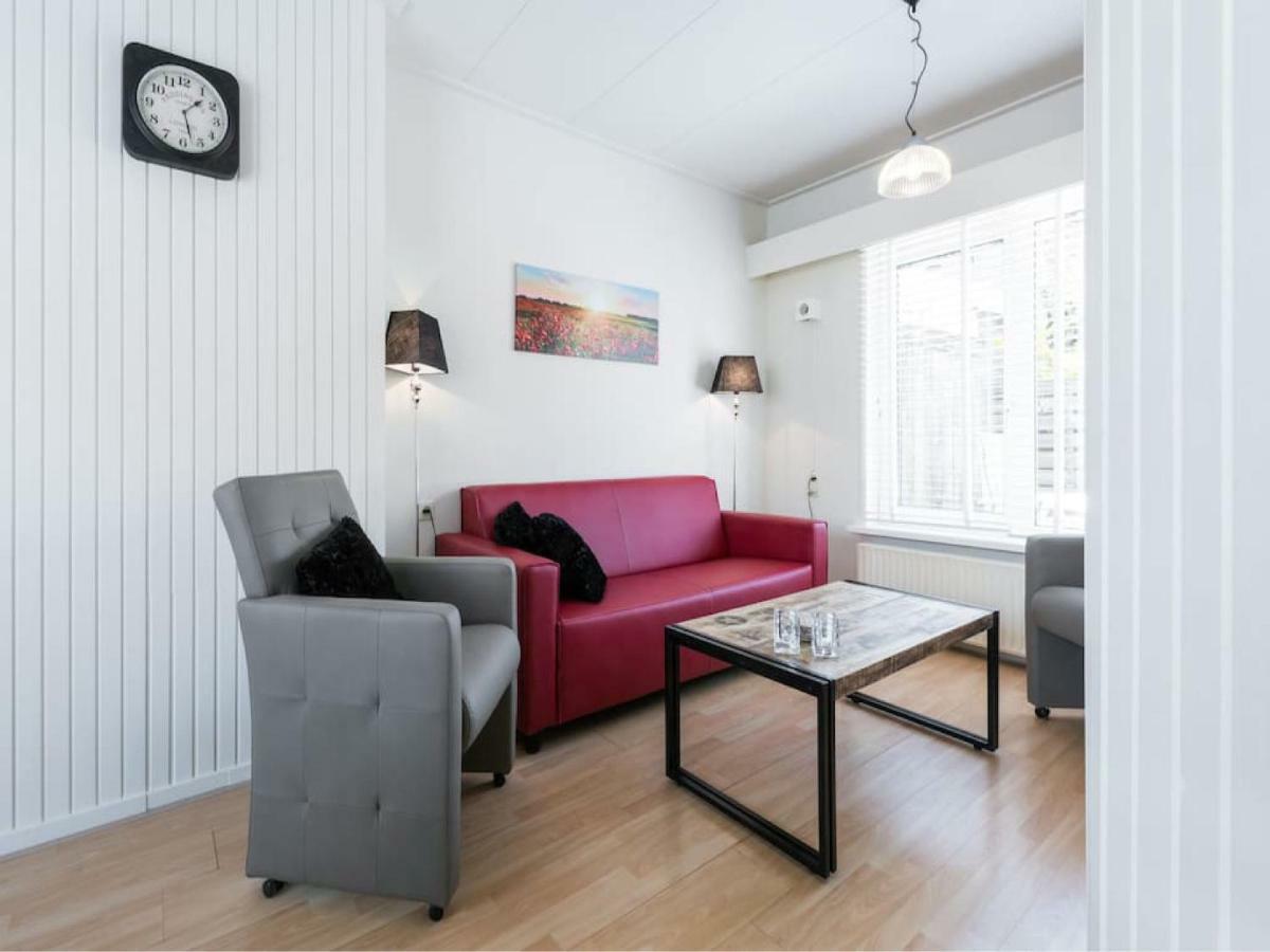 Holiday home Catharina Texel Den Burg